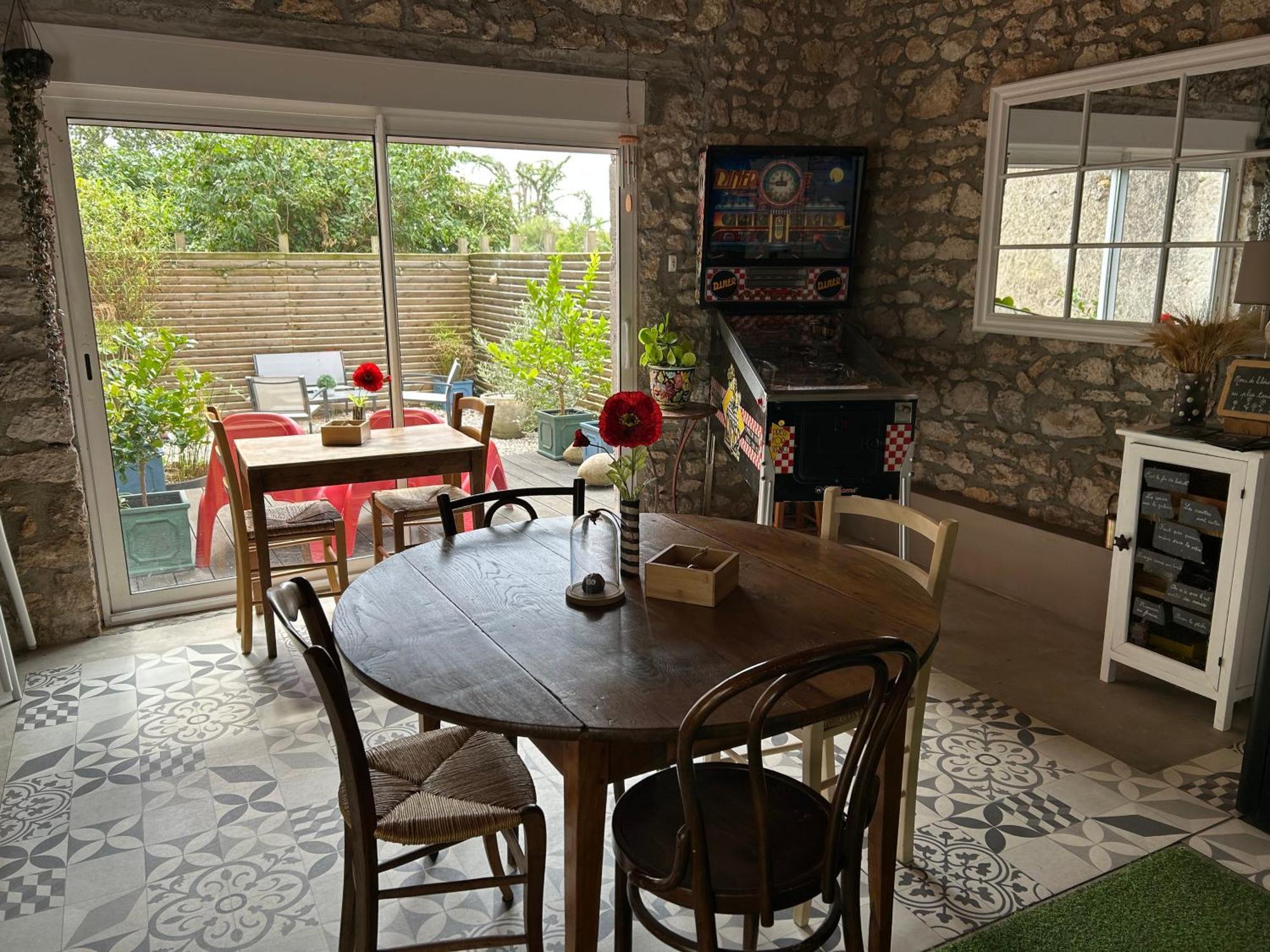 Le Grand Cedre Et Sauna Interieur Piscine * Marolles (Loir-et-Cher)